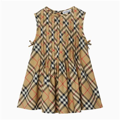 smanicato burberry neonato|Burberry brand newborn clothes.